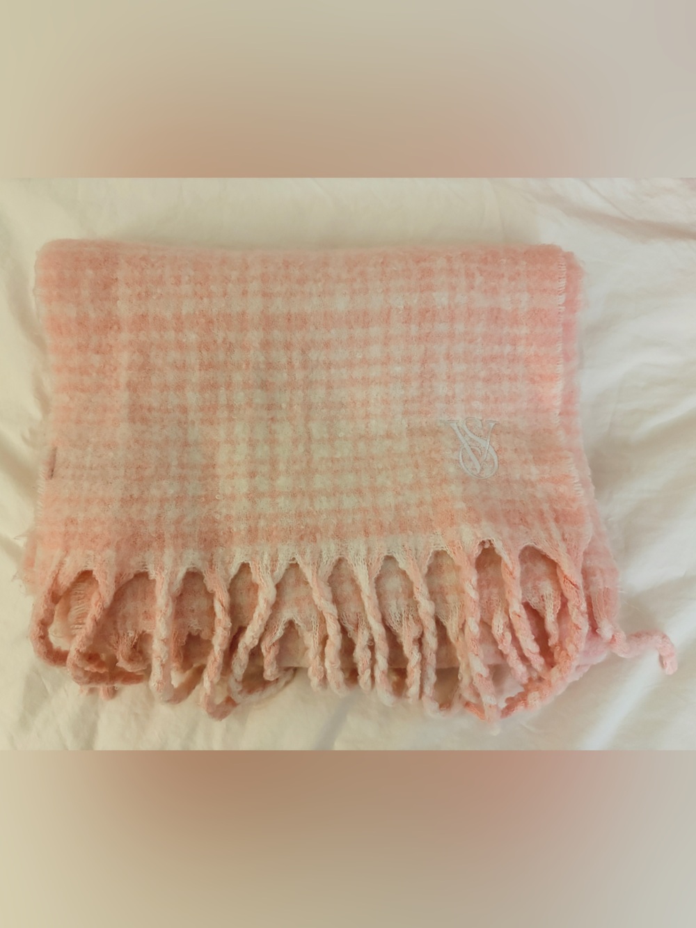 VS PINK Scarf - Picture 2 of 2